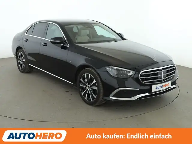 Mercedes-Benz E-Class view 8