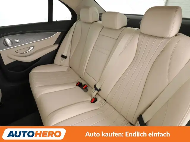 Mercedes-Benz E-Class view 14