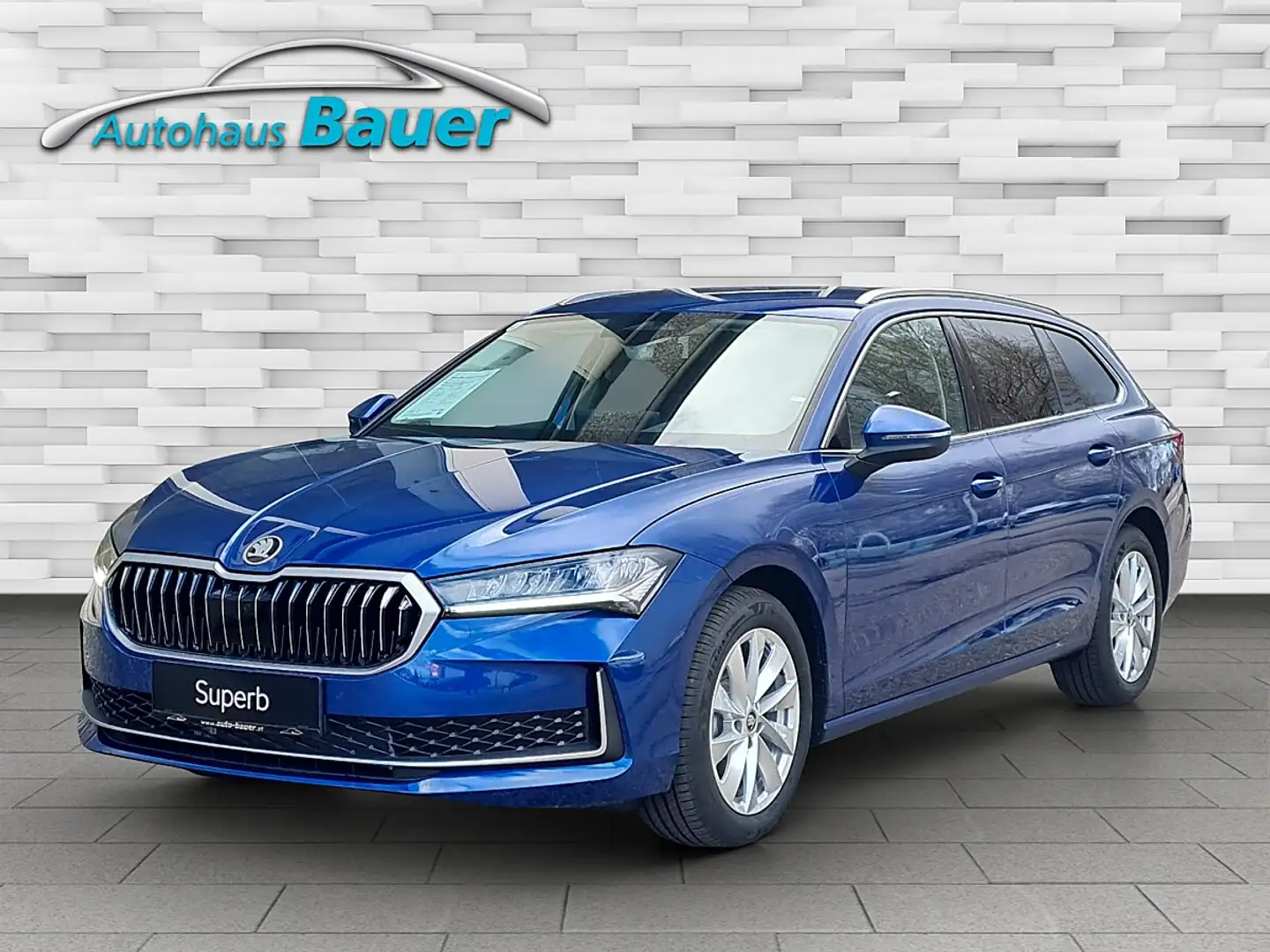 Skoda Superb Kombi 2,0 TDI Selection 4x4 DSG Blau - 1