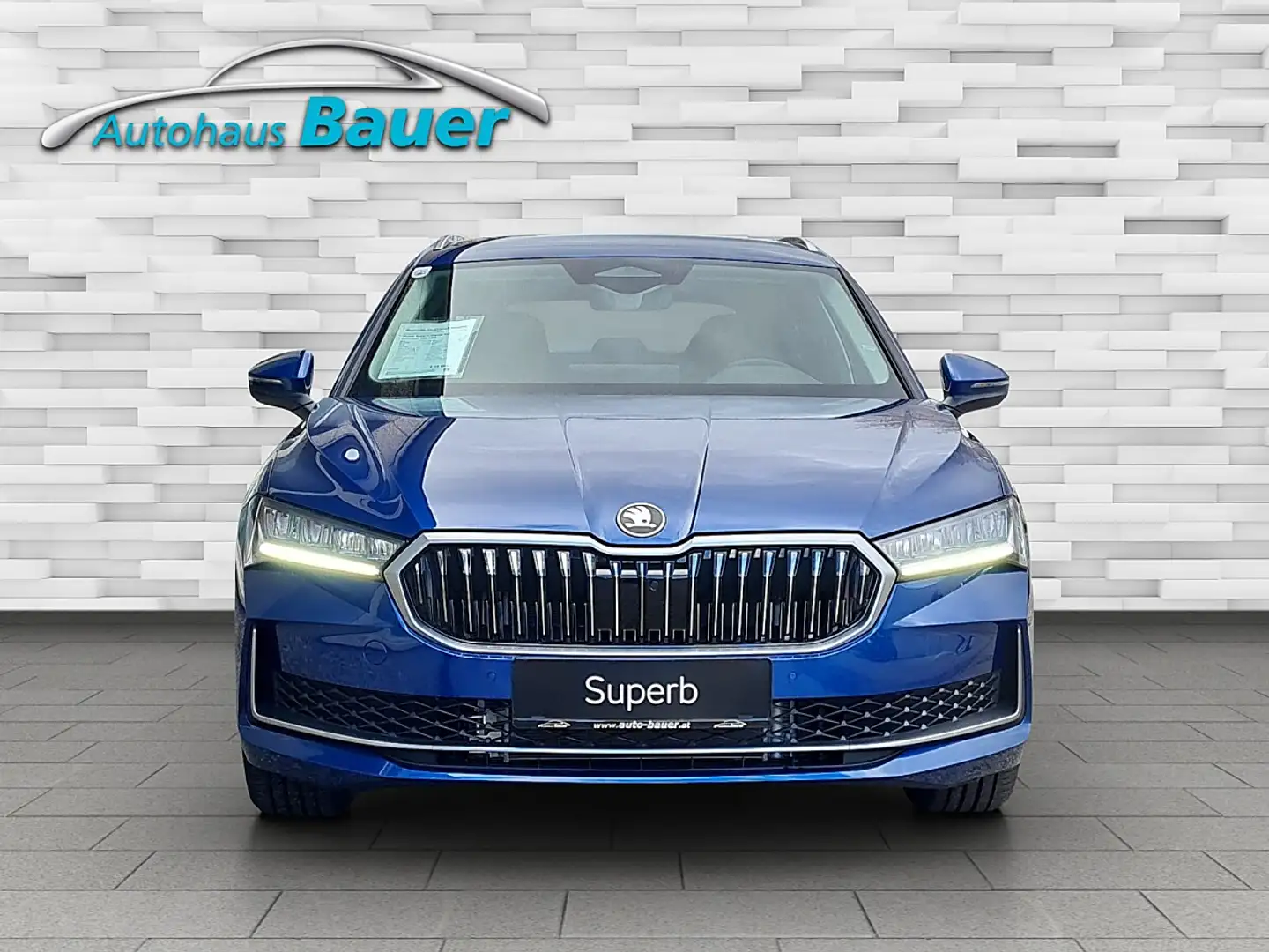 Skoda Superb Kombi 2,0 TDI Selection 4x4 DSG Blau - 2