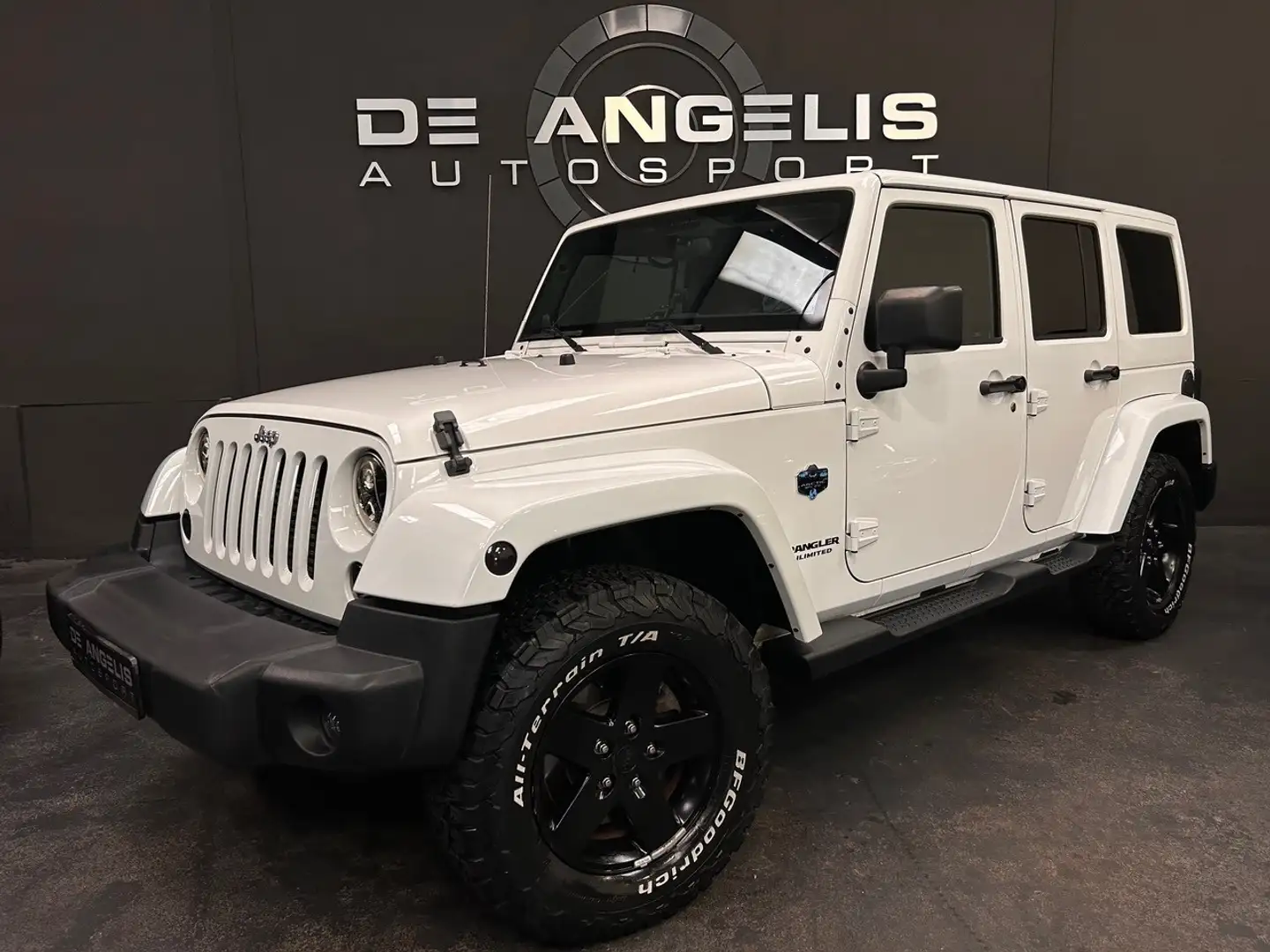 Jeep Wrangler ARCTIC Blanc - 1