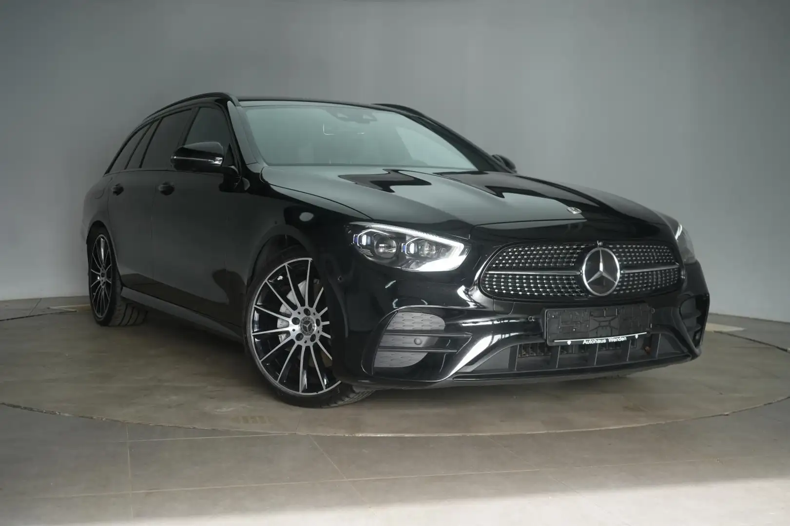 MERCEDES-BENZ Clasa E
