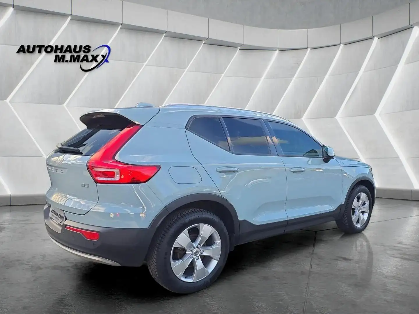 Volvo XC40 Momentum 1.Hand Navi Spur LED Volldigital Bleu - 2