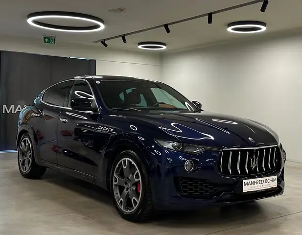 Maserati Levante Levante Diesel Q4 AWD - ZEGNA EDITION!