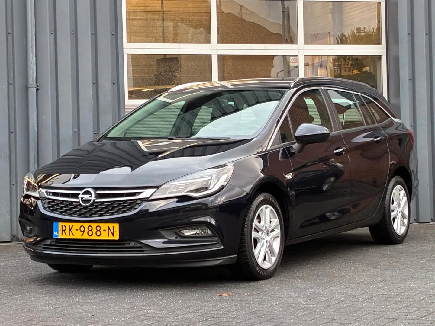 Opel Astra Sports Tourer 1.4 Online Edition Climate controle Blauw - 1