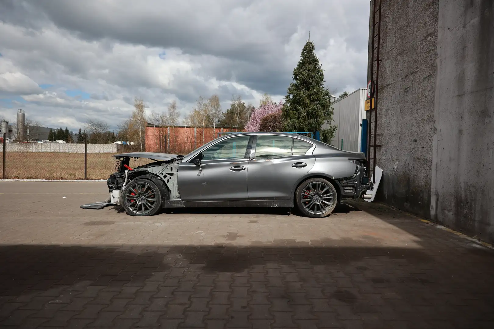 Infiniti Q50 Q50(S) 3.0tt RedSport RWD - 1