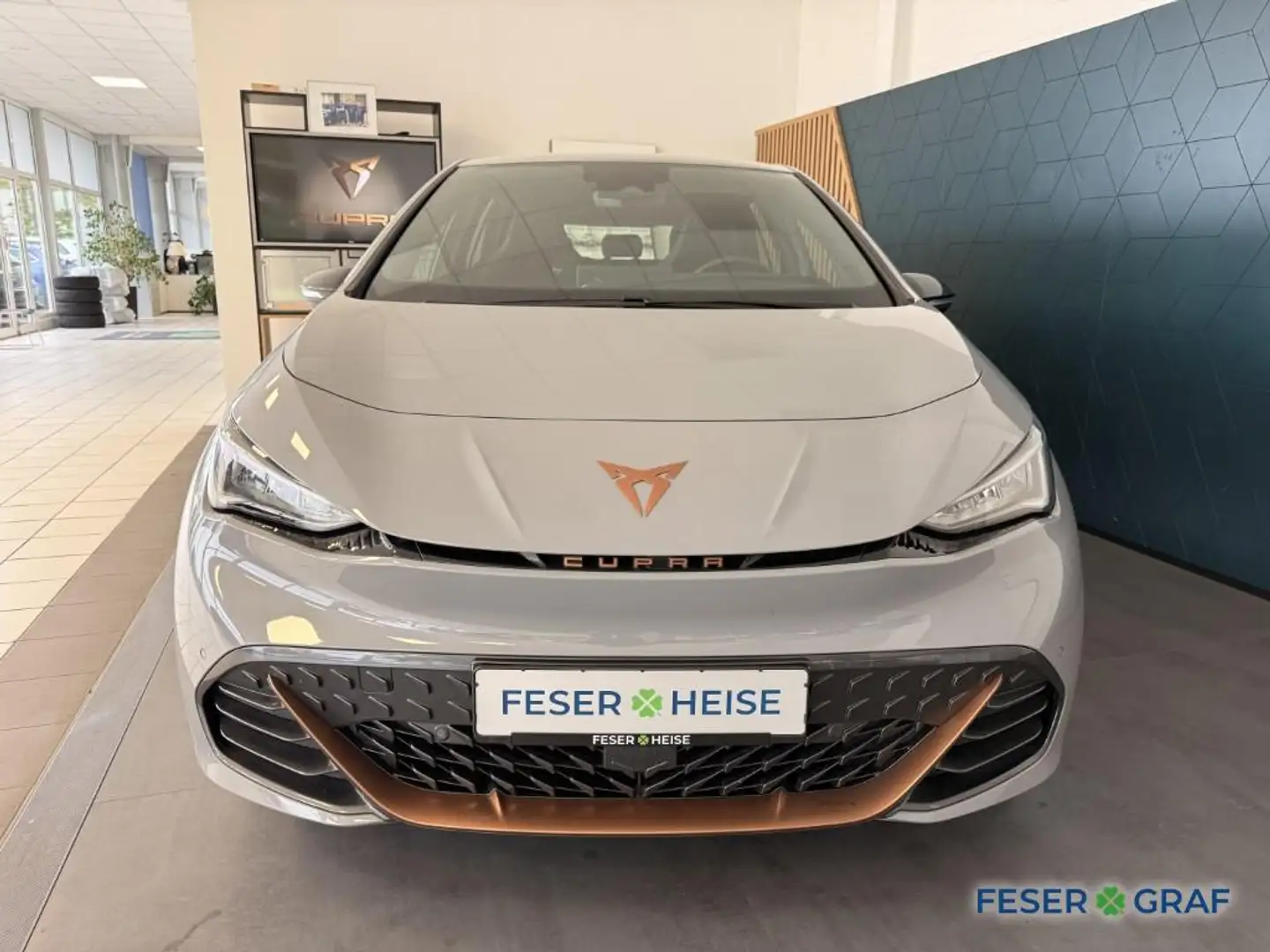 CUPRA Born electric (58kWh) VollLED*VC*Keyless*Bluetooth*CCS* Grijs - 2