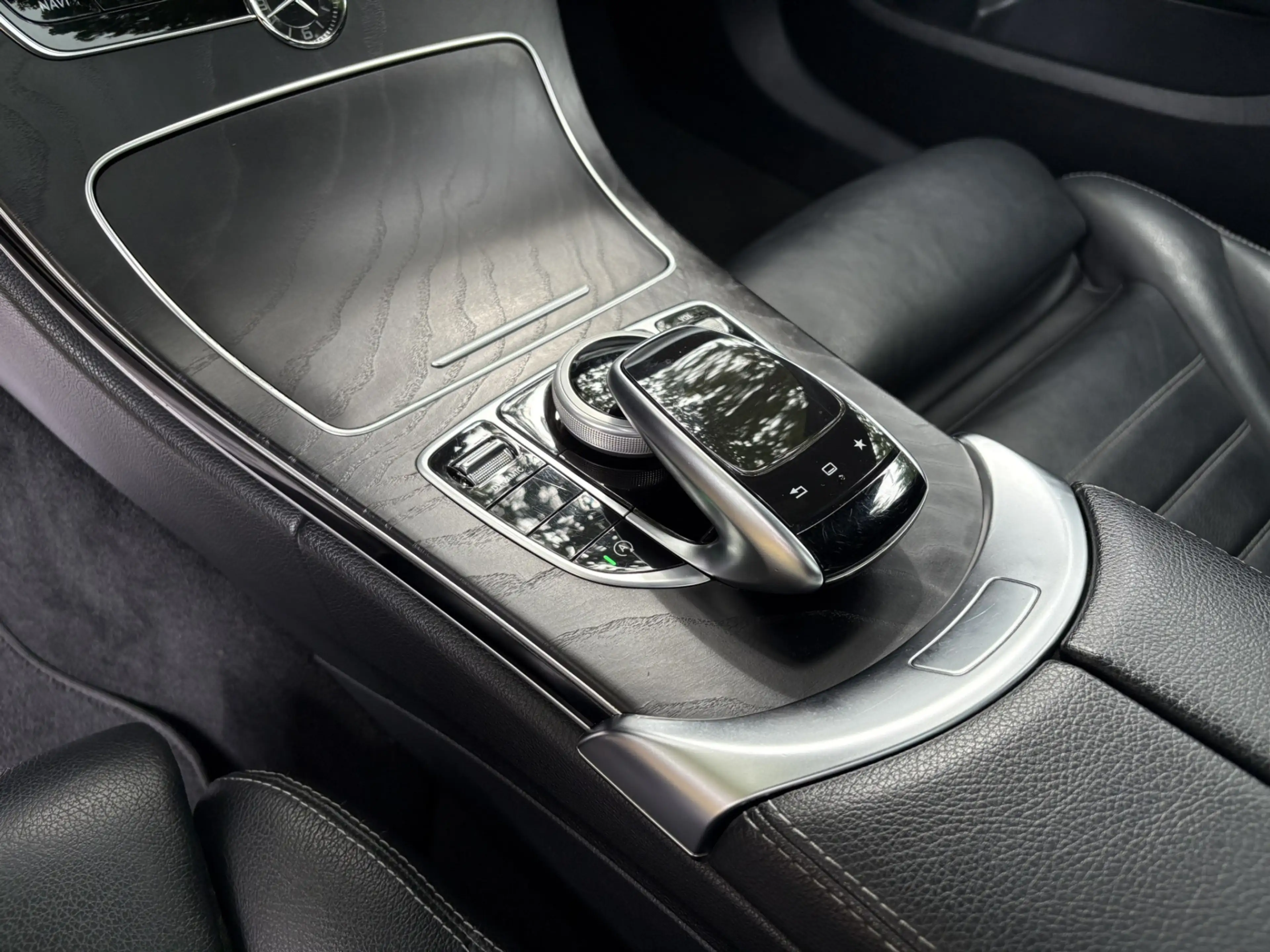 Mercedes-Benz C 250 HUD / 360 / ACC / Navi / Pano — photo 14