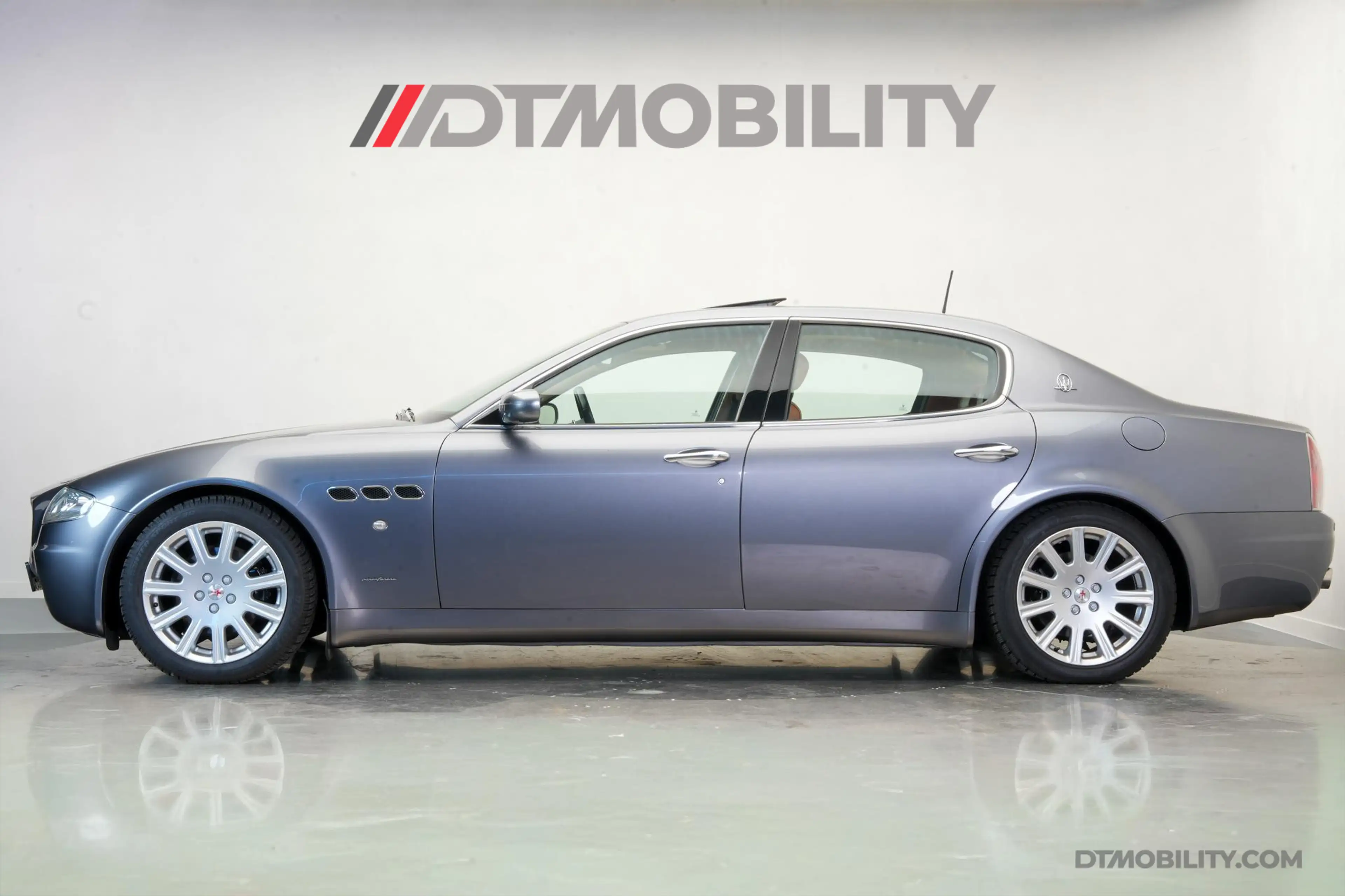 Maserati Quattroporte 4.2 Duo Select | Motor Gereviseerd | 115 Euro Bijt — photo 2
