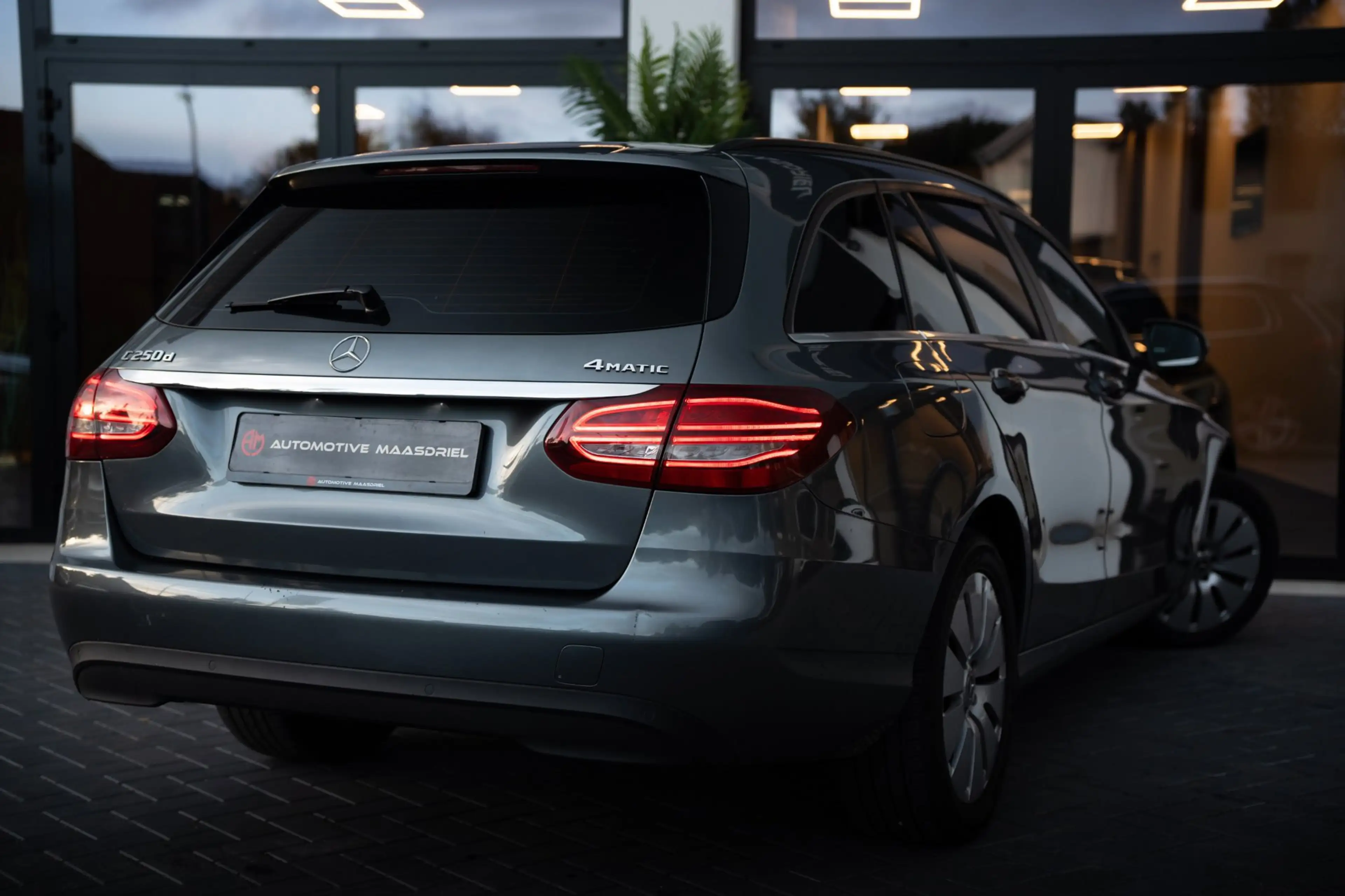 Mercedes-Benz C 250 CDI 4MATIC Estate Sport Edition/9-Tronic/camera — photo 12