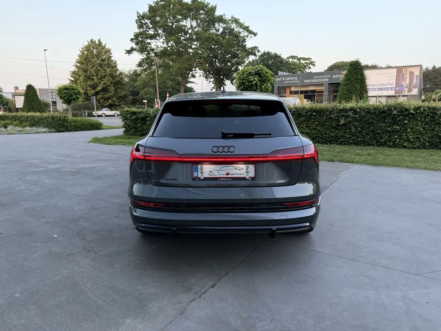 Audi e-tron QUATTRO * 3x S-LINE * 360CAM * B&O * BLACK PLUS * Gris - 2