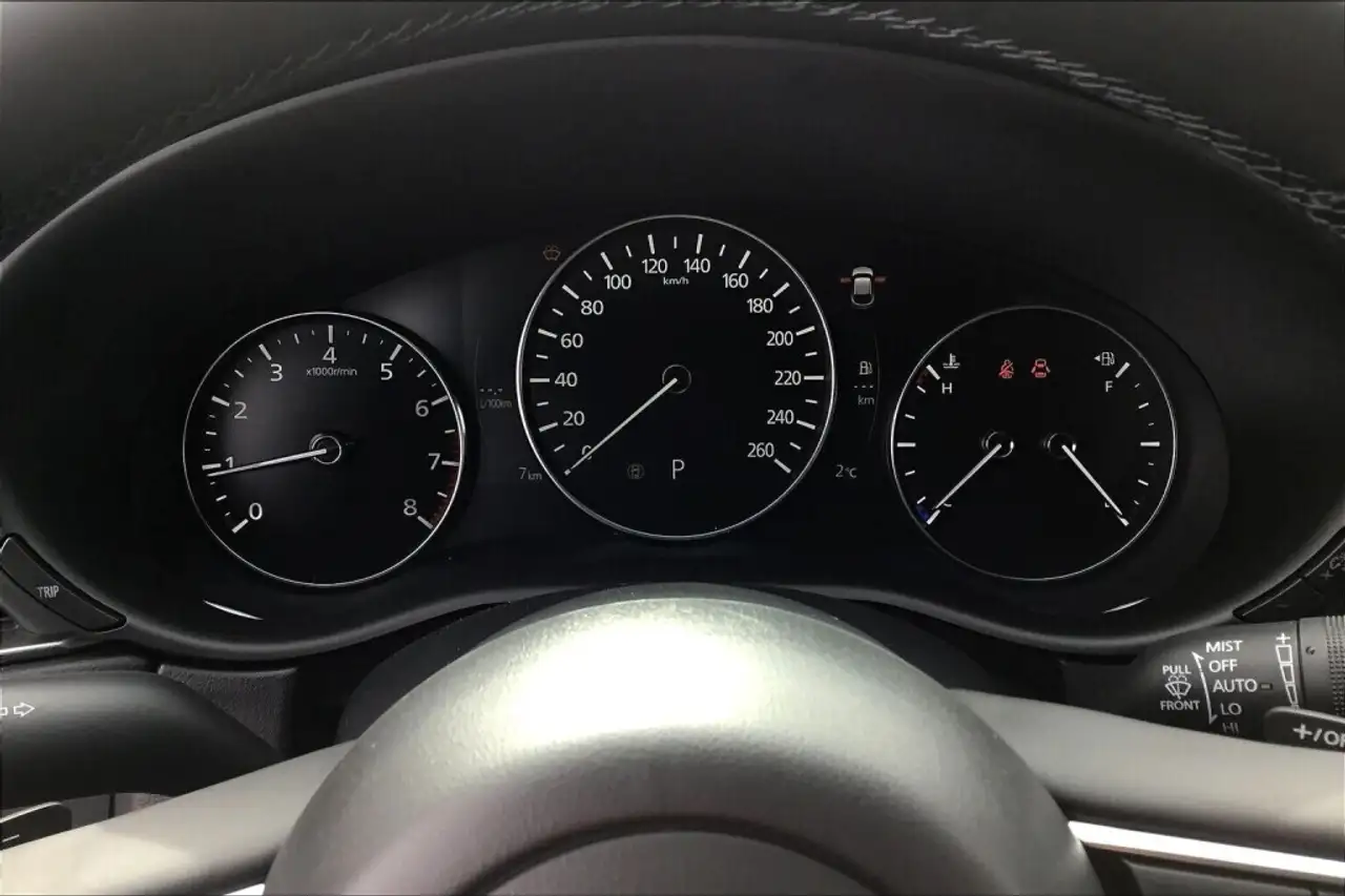 Mazda CX-30 снимка Mazda CX-30