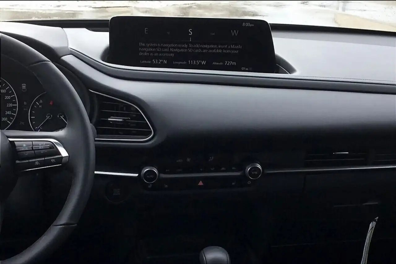 Mazda CX-30 снимка Mazda CX-30