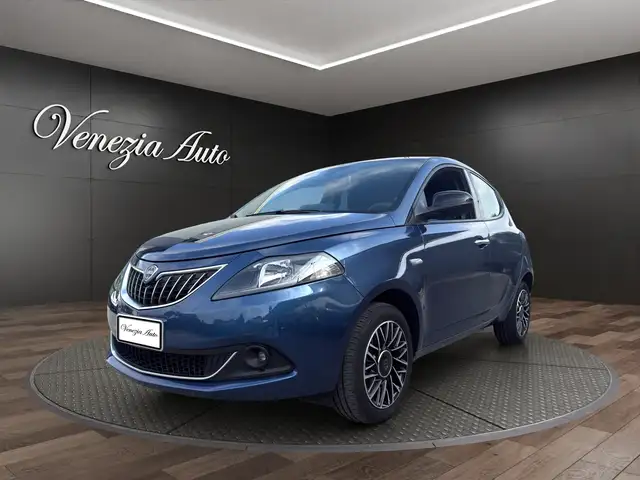 2024 Lancia Ypsilon in Blue for sale