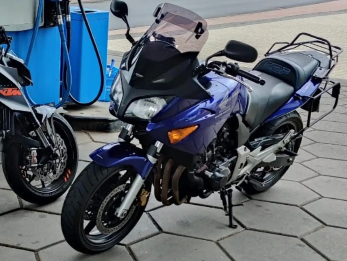 Honda CBF 600 Bleu - 1