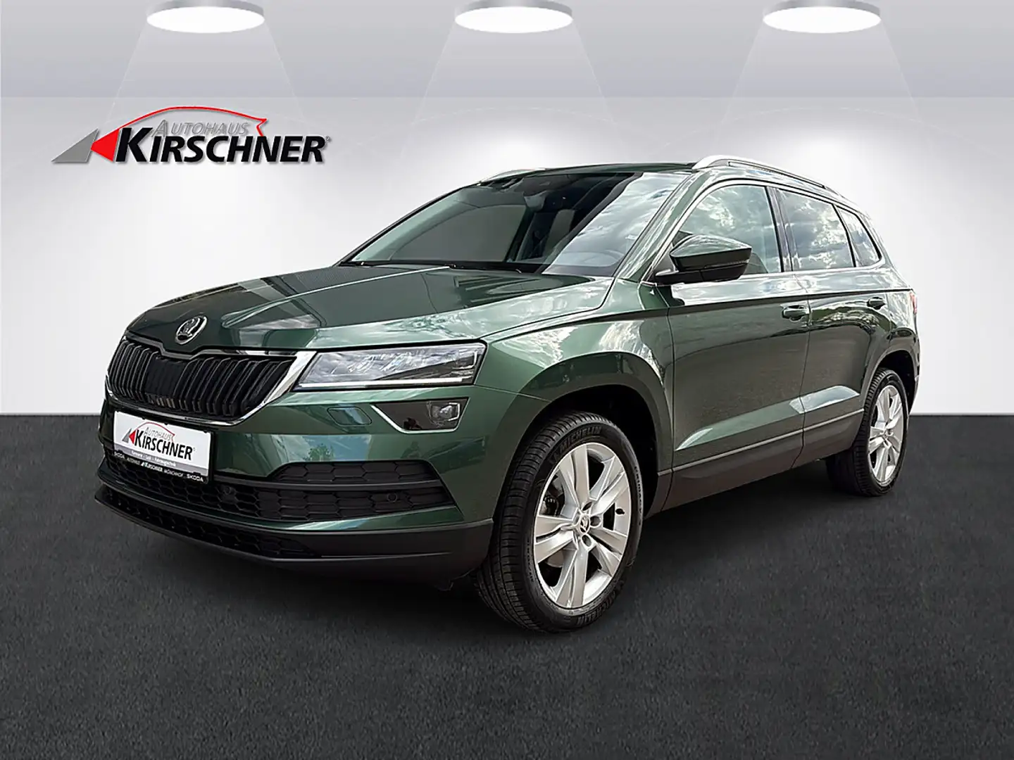 Skoda Karoq 1,0 TSI Style SC Grün - 1