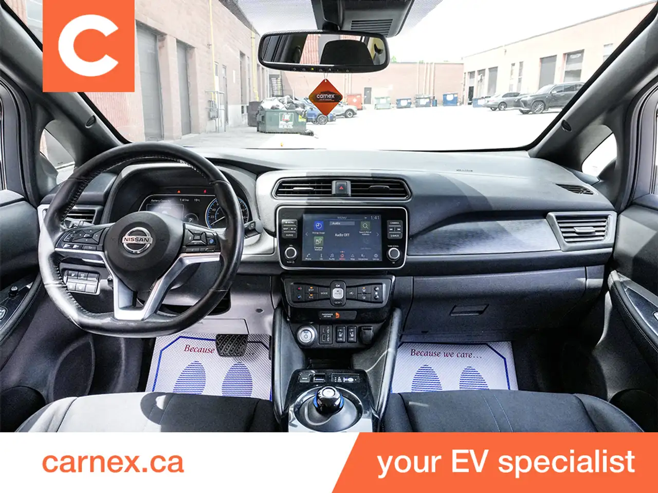 Nissan Leaf снимка Nissan Leaf