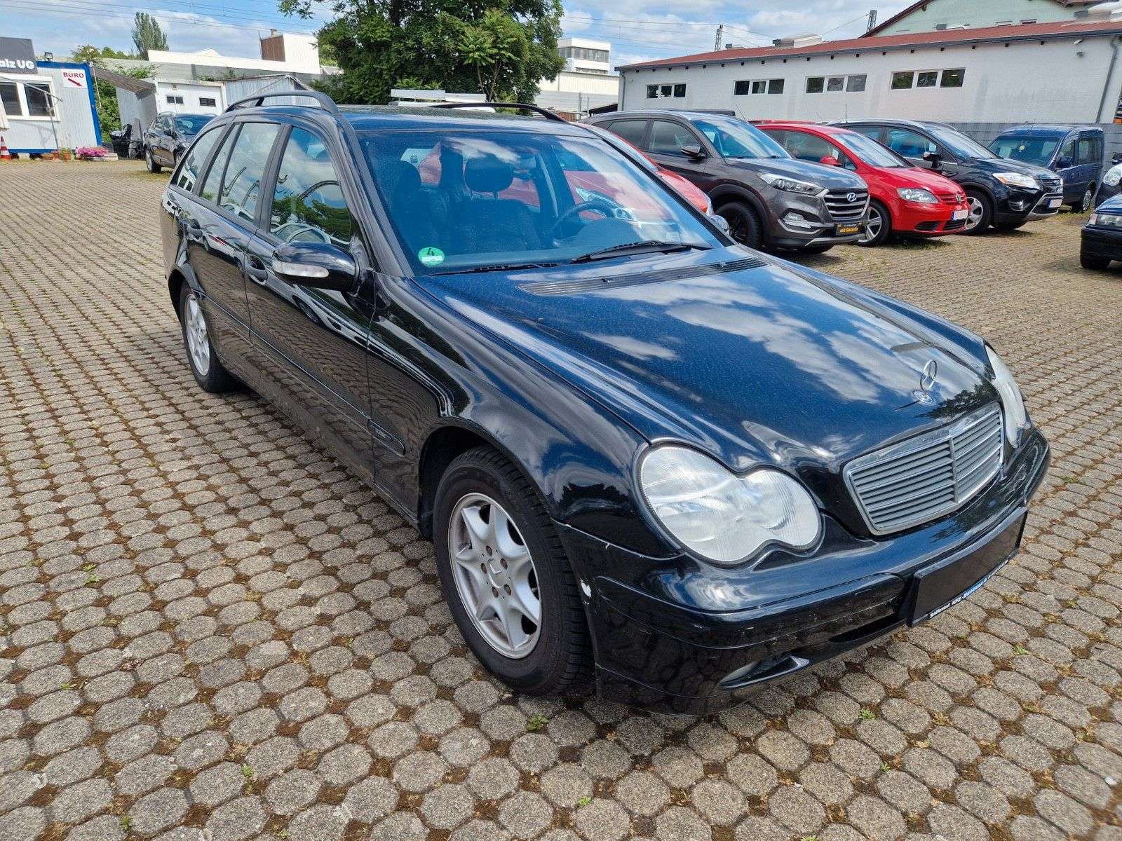 Second hand Mercedes Benz C-Class 