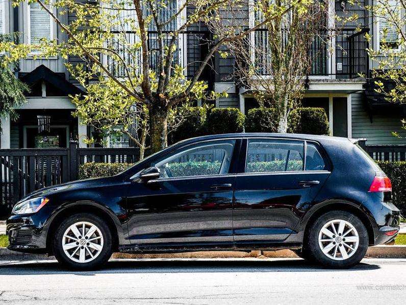 2016 Volkswagen Golf Comfortline — снимка 1