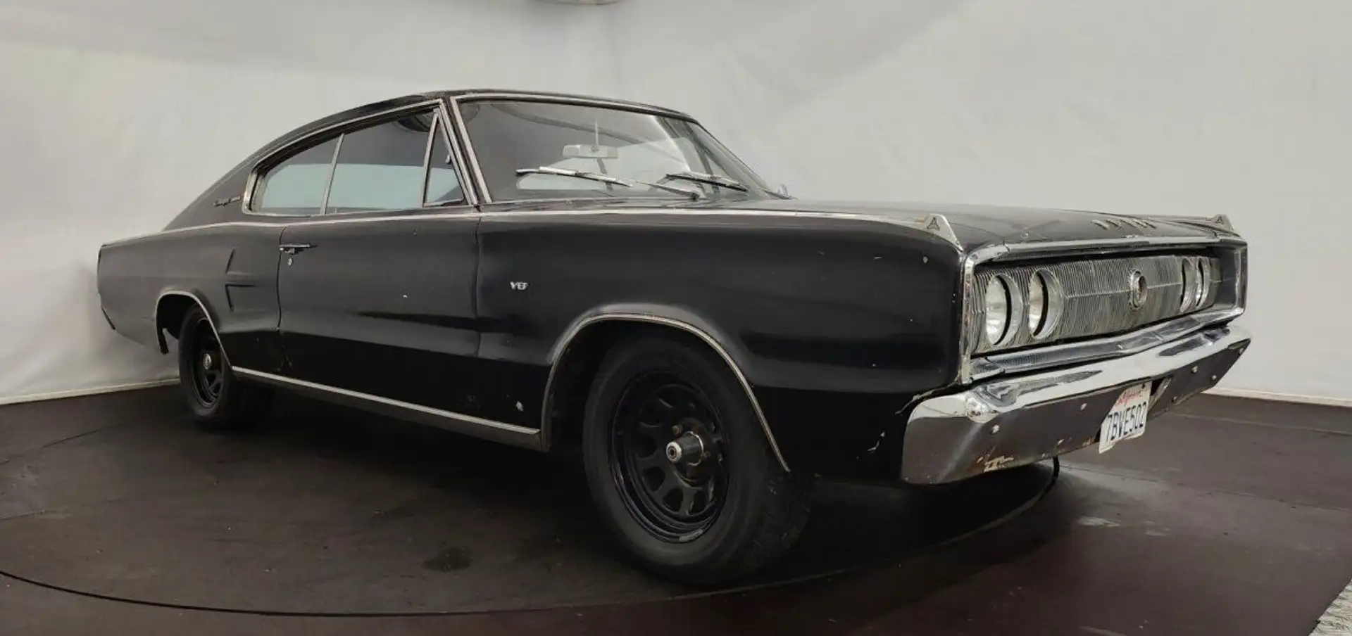 Dodge Charger Fastback Negro - 1