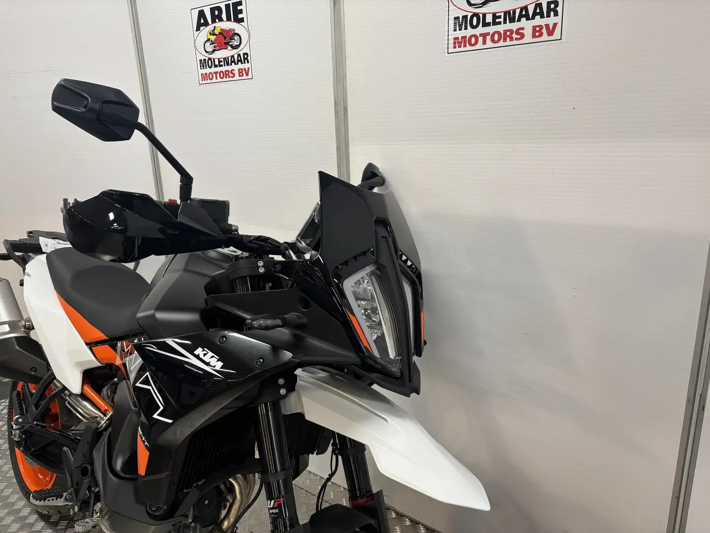 KTM 890 SMT Arancione - 2