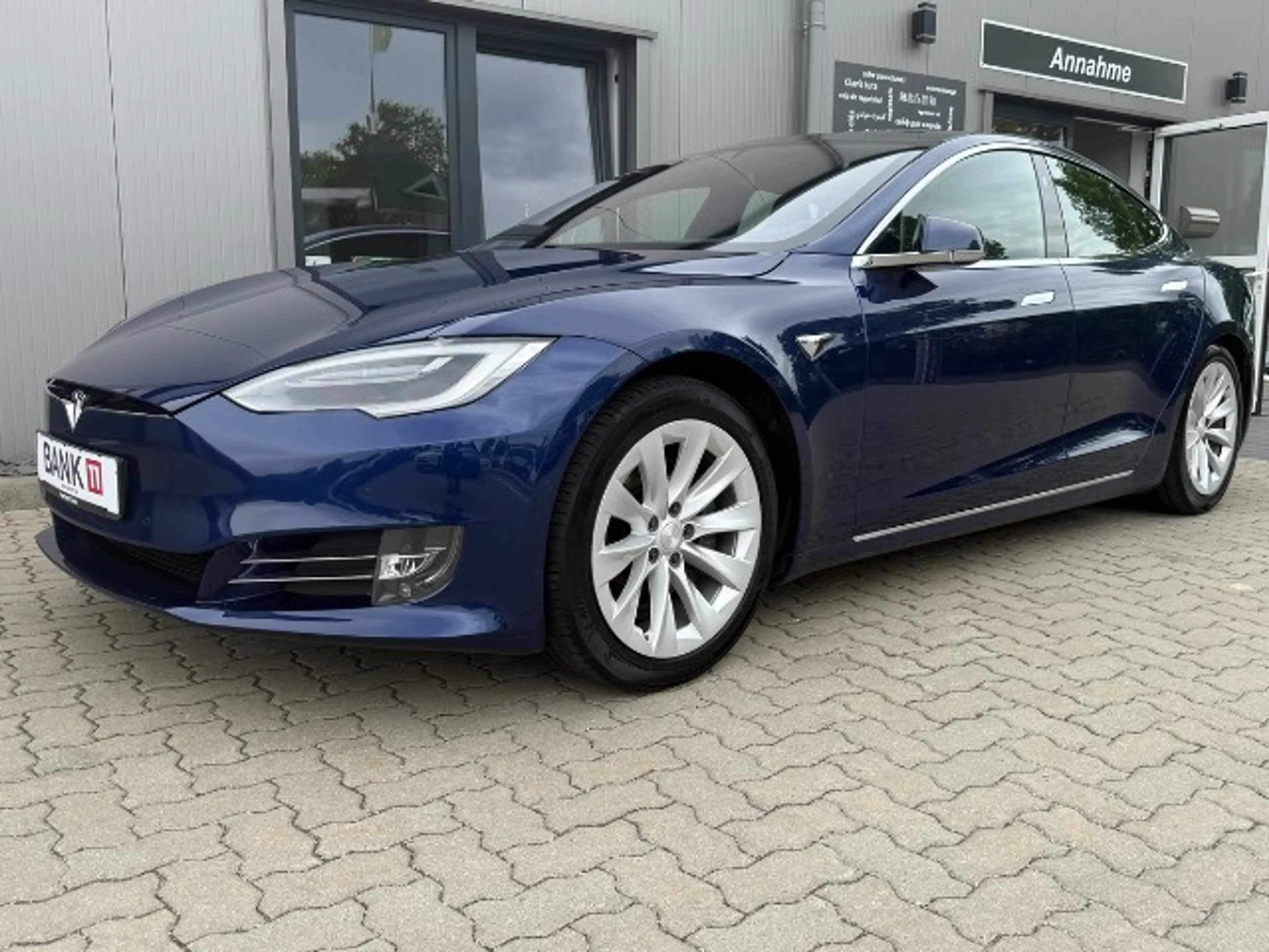 Tesla Model S 75 D 7- Sitzer CCS AUTOPILOT — photo 14