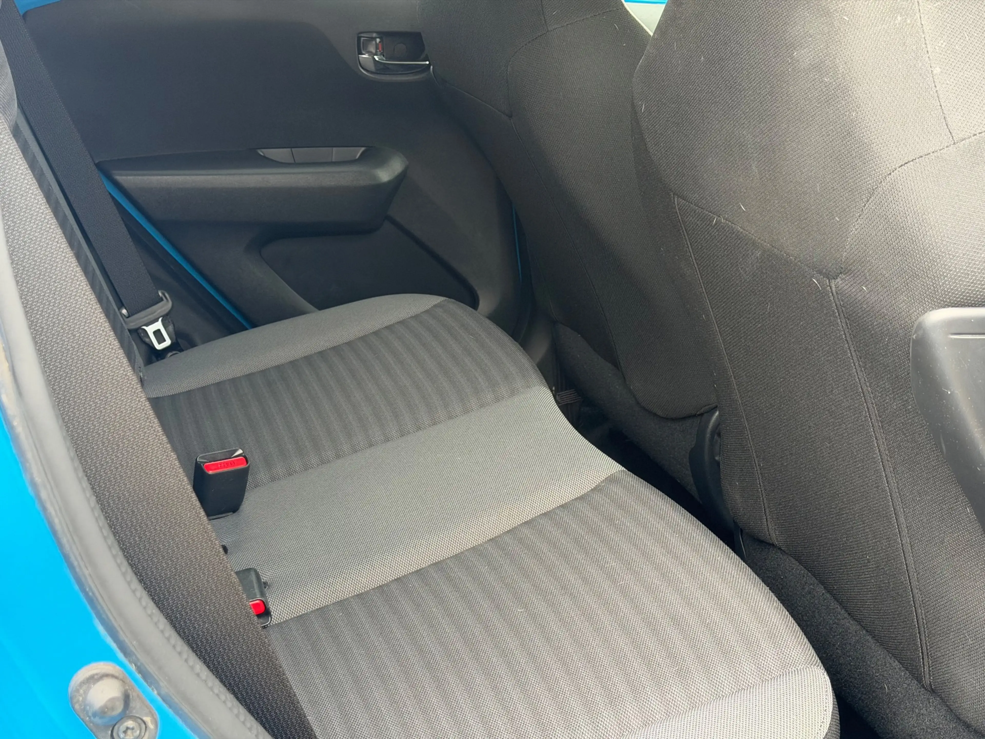 Toyota Aygo 1.0 VVT-i x-clusiv — photo 15