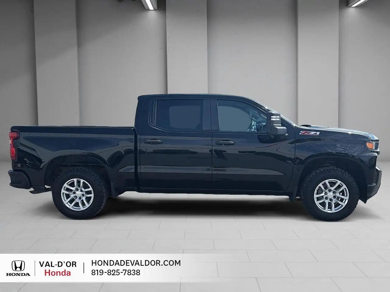 Chevrolet Silverado 1500 снимка Chevrolet Silverado 1500