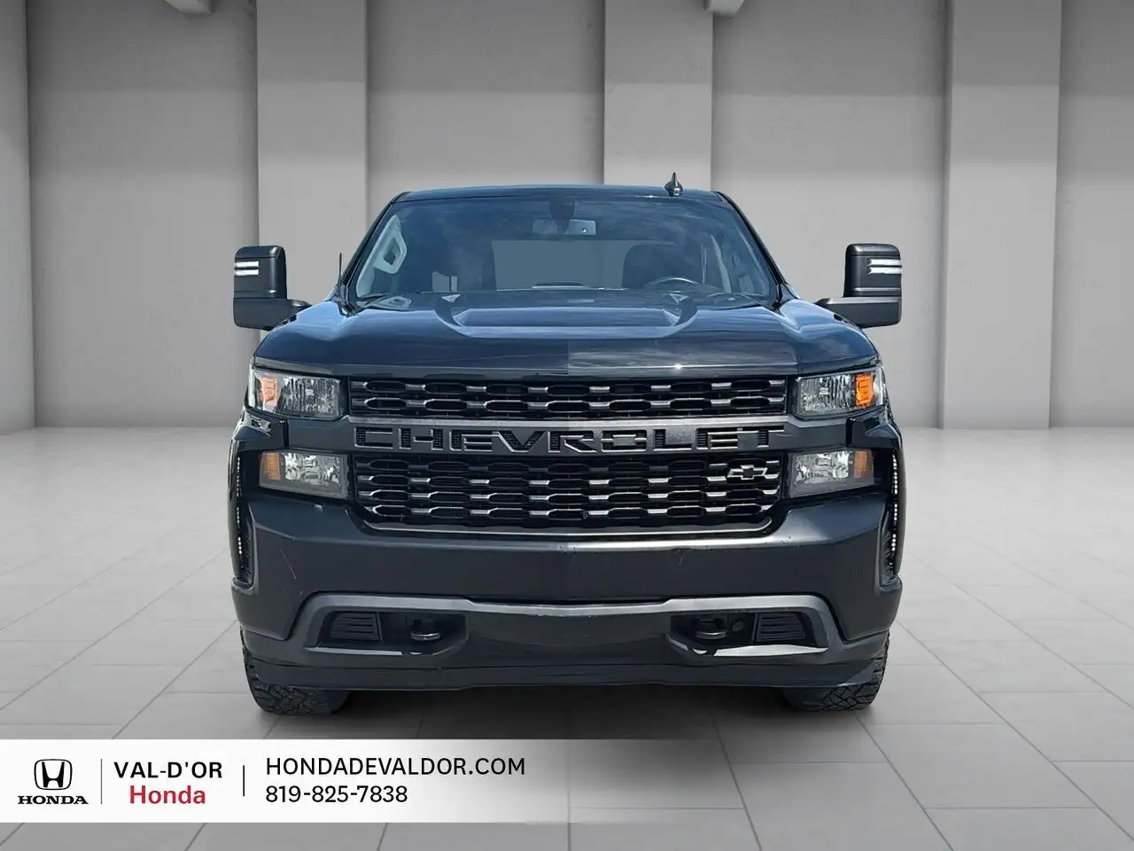 Chevrolet Silverado 1500 снимка Chevrolet Silverado 1500