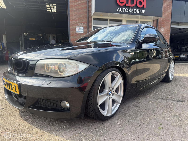 BMW 120 1-serie Coupé 120i Executive — photo 3