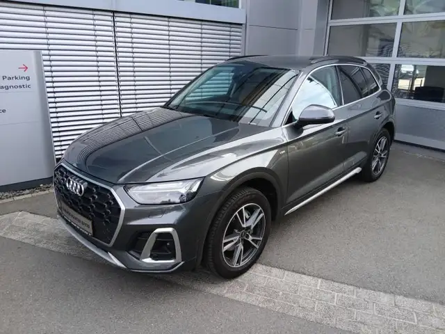 Audi Q5 S-line 40 TDI quattro s-tronic