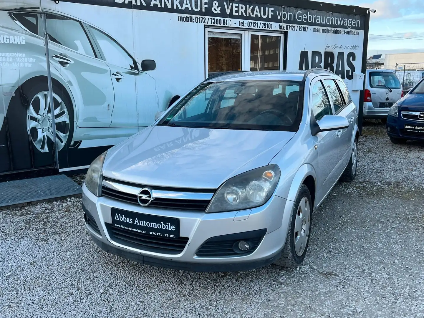 Opel Astra H Caravan Edition Silber - 1