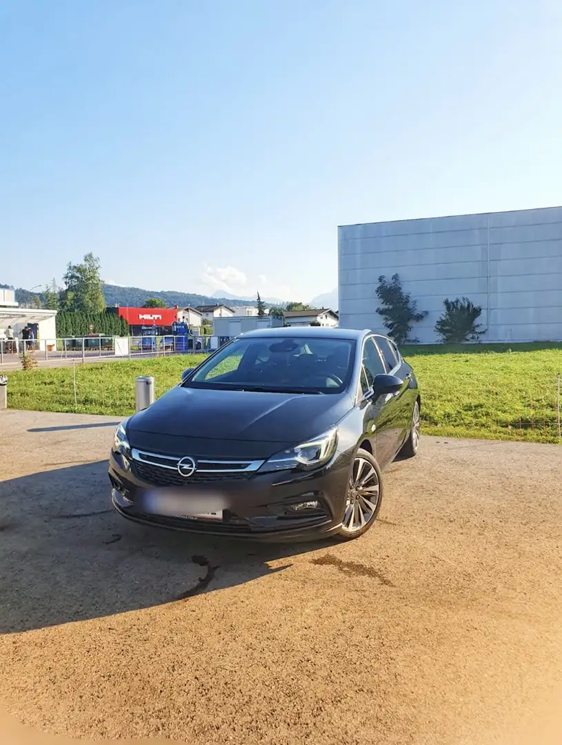 Opel Astra Plus Negro - 1