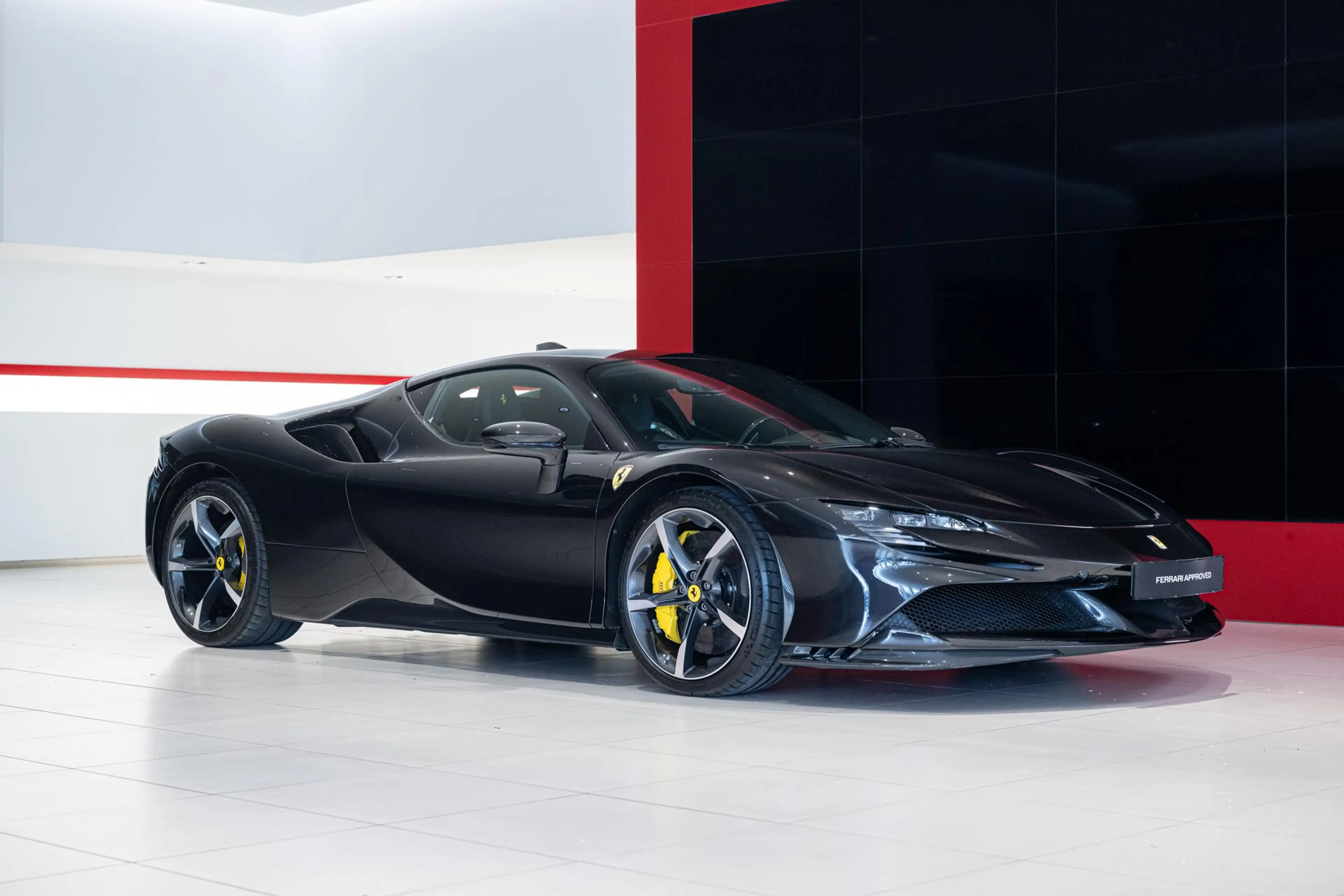 Ferrari SF90 Stradale - Kroymans Ferrari — photo 2