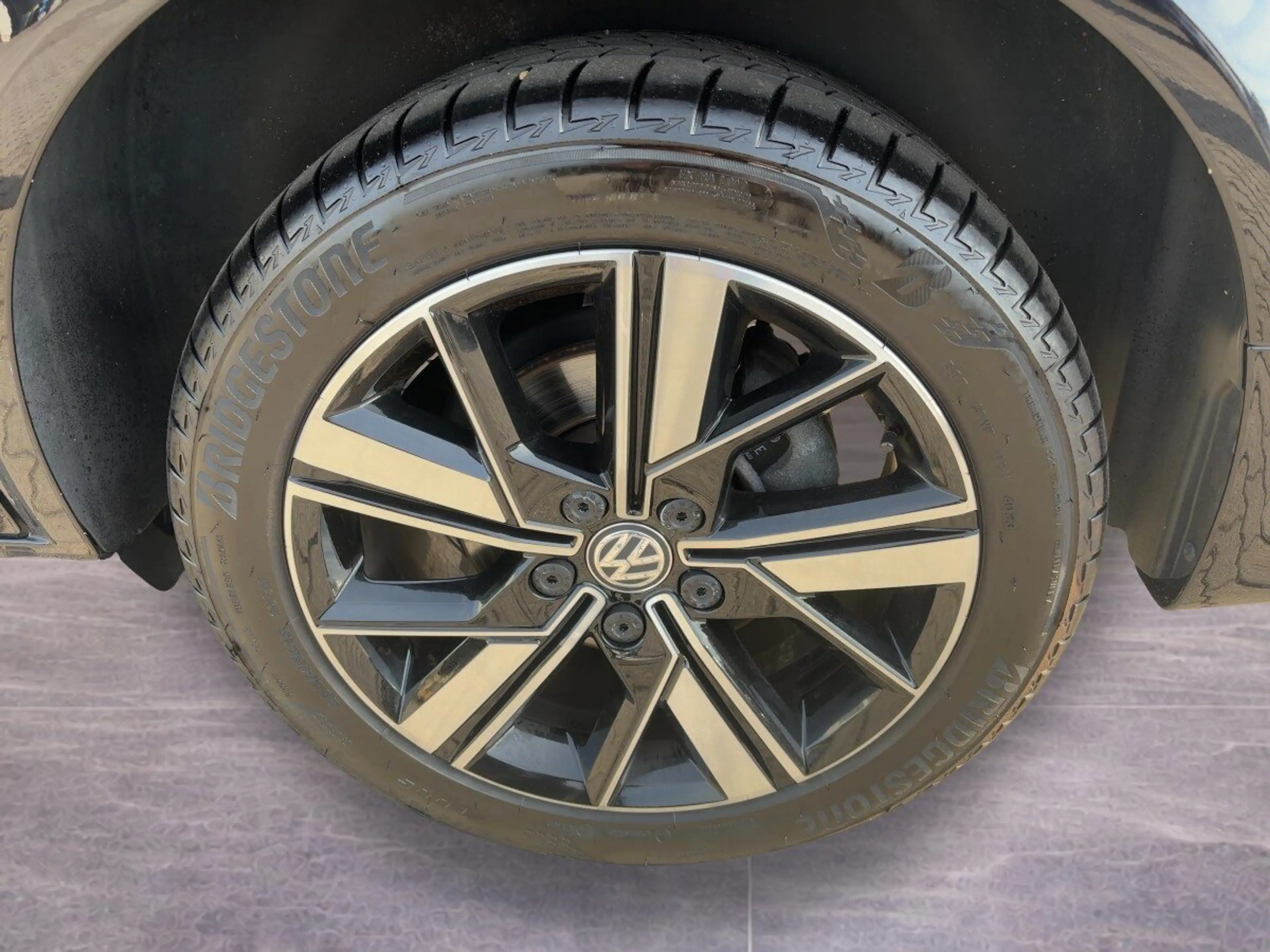 Volkswagen T6.1 Transporter T6.1 2.0TDI 4Motion Multivan Highline NAVI+LED+KLIMA+ACC+ — photo 11