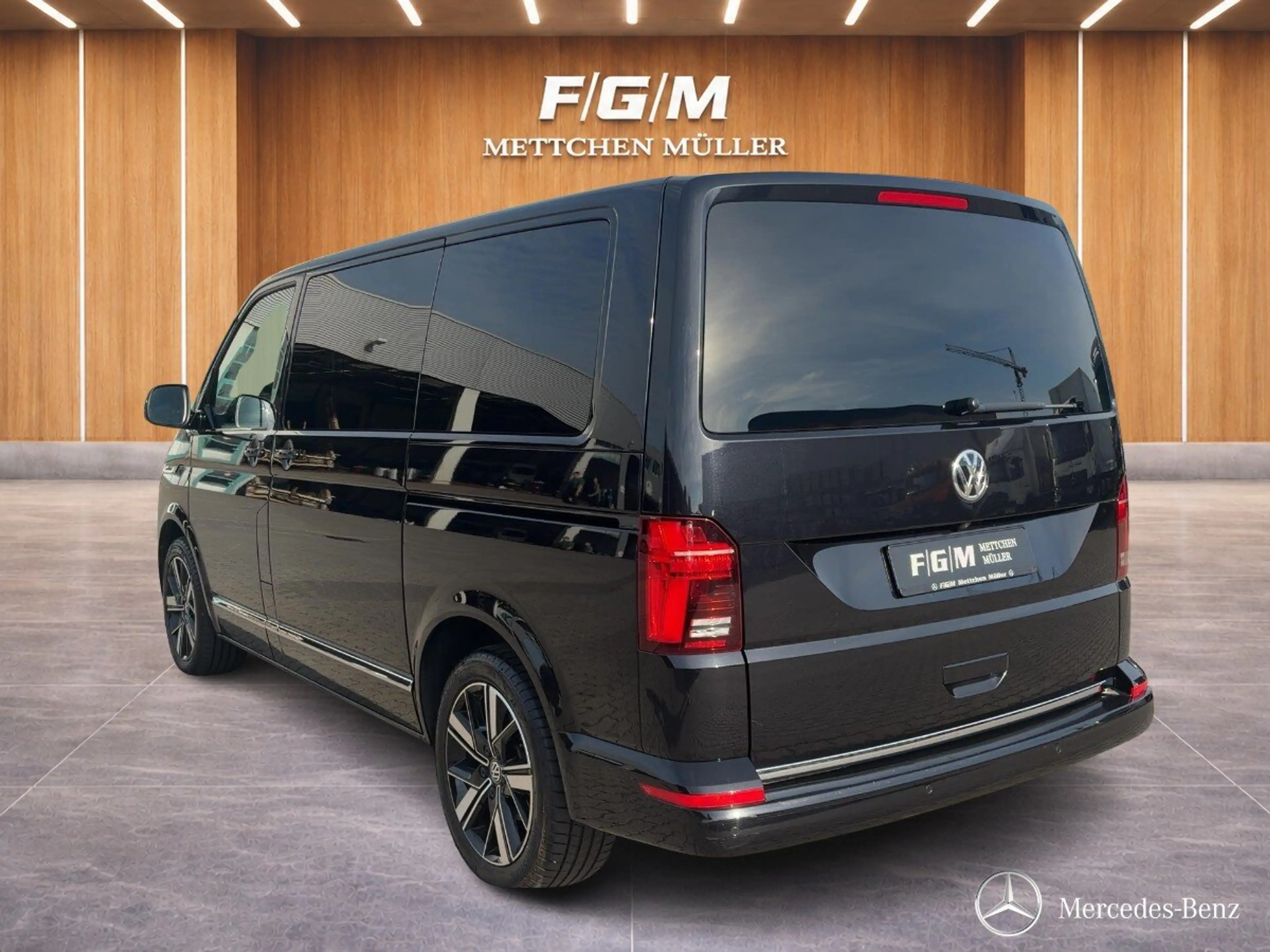 Volkswagen T6.1 Transporter T6.1 2.0TDI 4Motion Multivan Highline NAVI+LED+KLIMA+ACC+ — photo 2