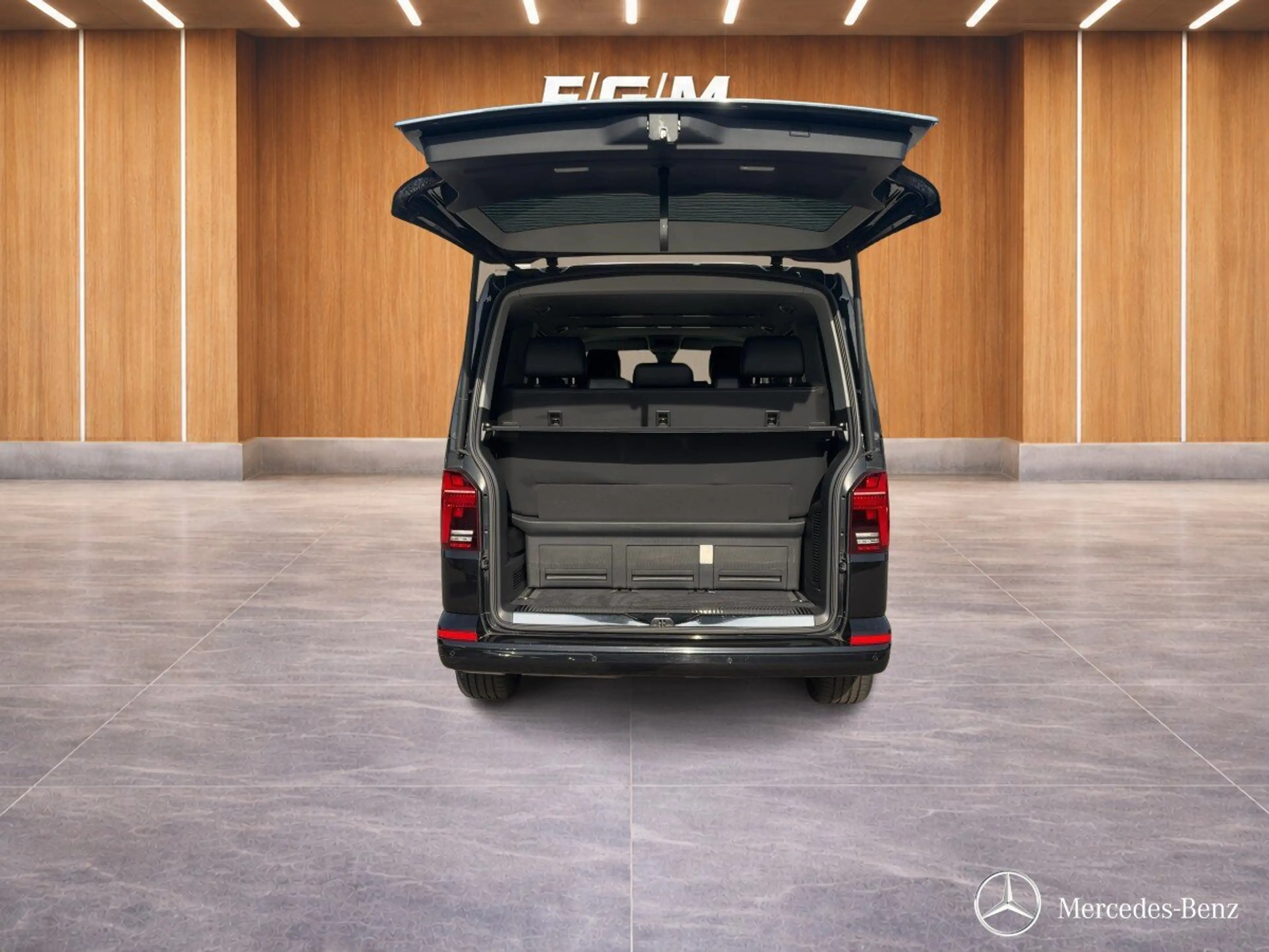 Volkswagen T6.1 Transporter T6.1 2.0TDI 4Motion Multivan Highline NAVI+LED+KLIMA+ACC+ — photo 5