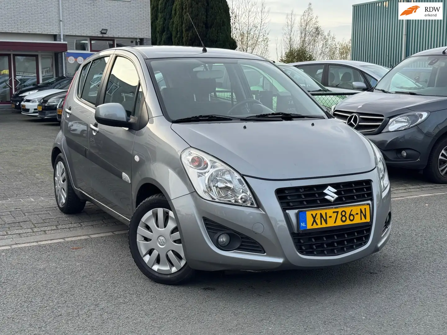 Suzuki Splash 1.2 Comfort siva - 1