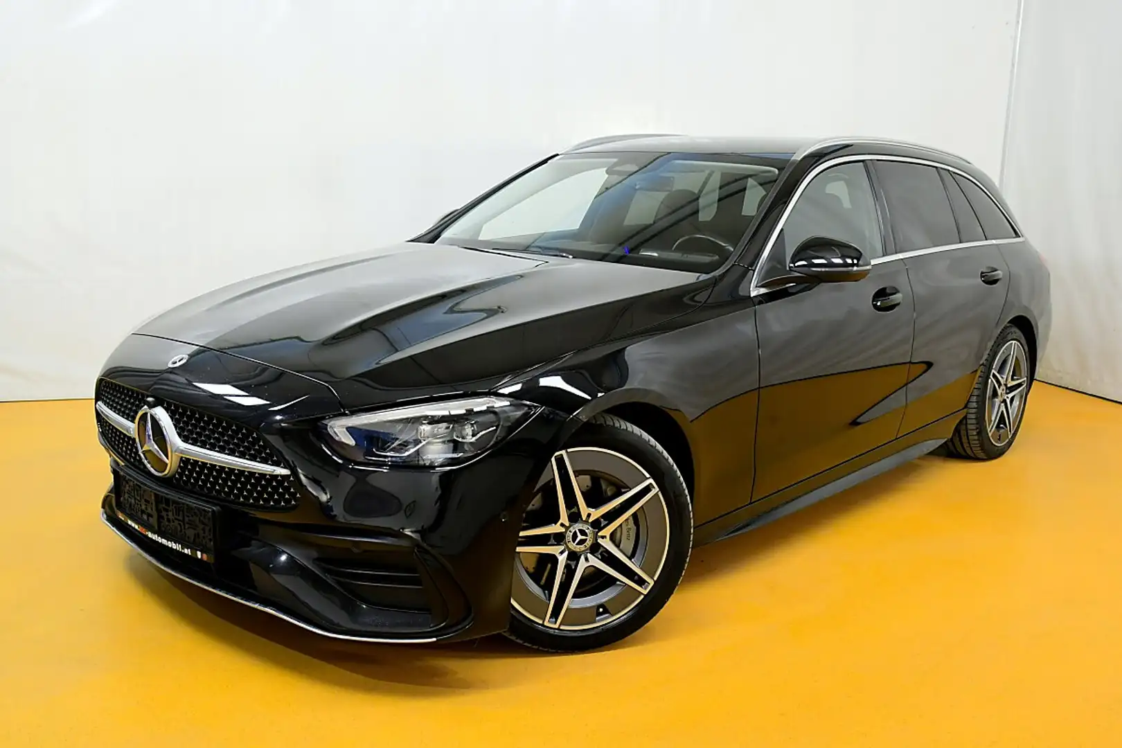 Mercedes-Benz C 220 d T Aut. AMG Line Schwarz - 1