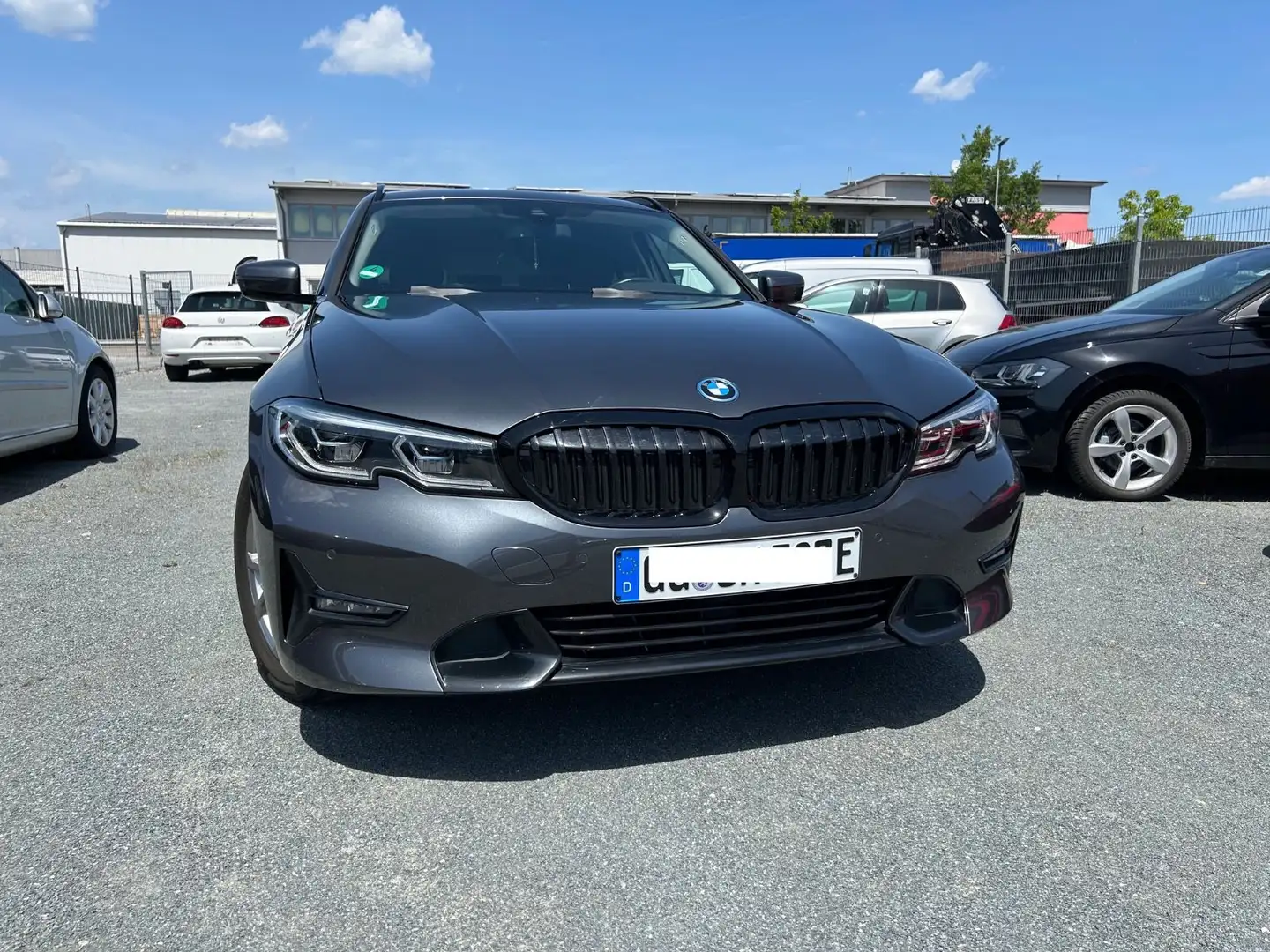 BMW 330 e Touring "Sport Line" 36 Monate Garantie* Gris - 1