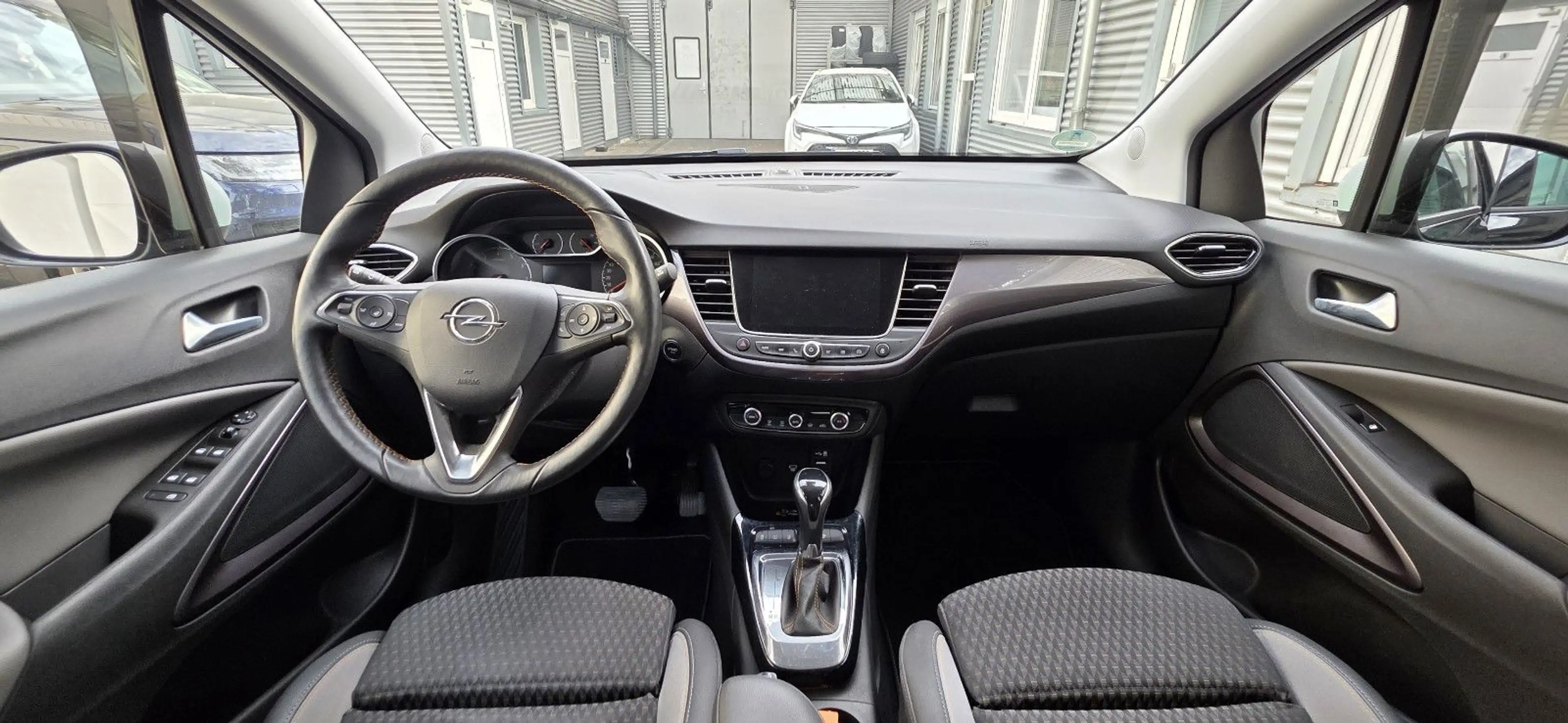 Opel Crossland X Automat,VOLL,HUD,Kam,PDC,AHK,LED — photo 5