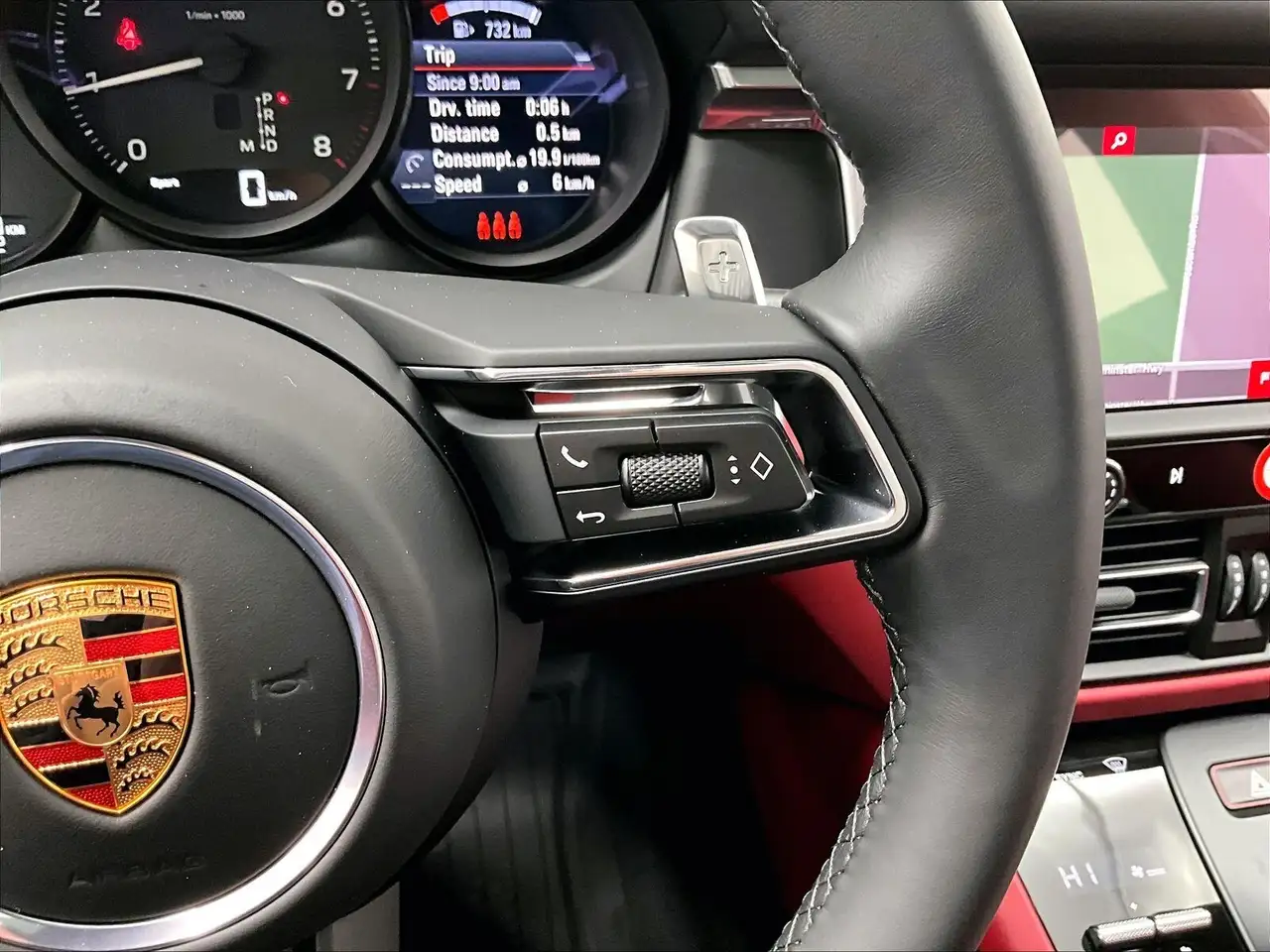 Porsche Macan снимка Porsche Macan