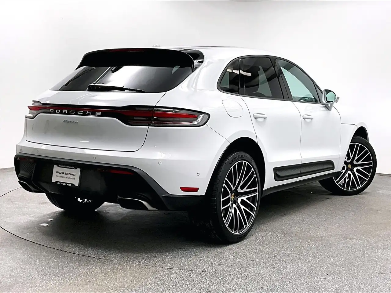 Porsche Macan снимка Porsche Macan