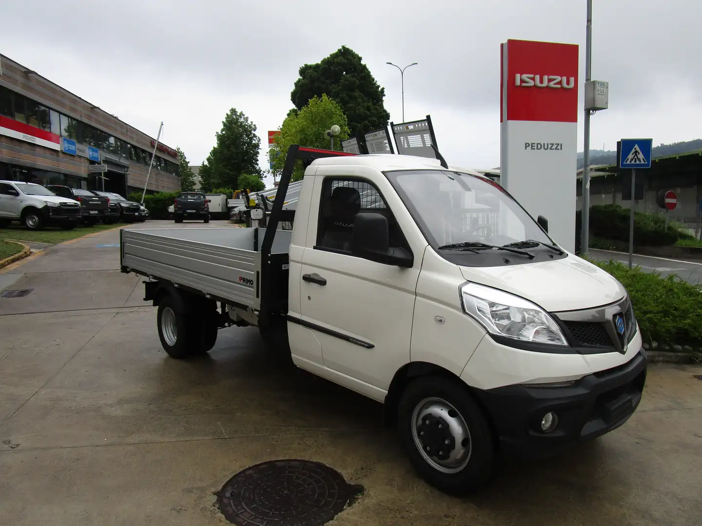 Piaggio Porter RUOTA GEMELLATA RIBALTABILE POSTERIORE Bianco - 2