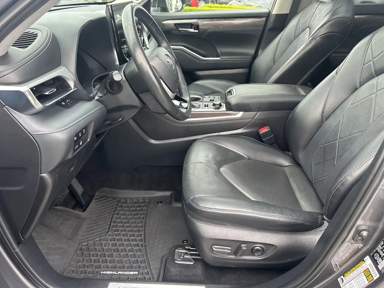 Toyota Highlander снимка Toyota Highlander