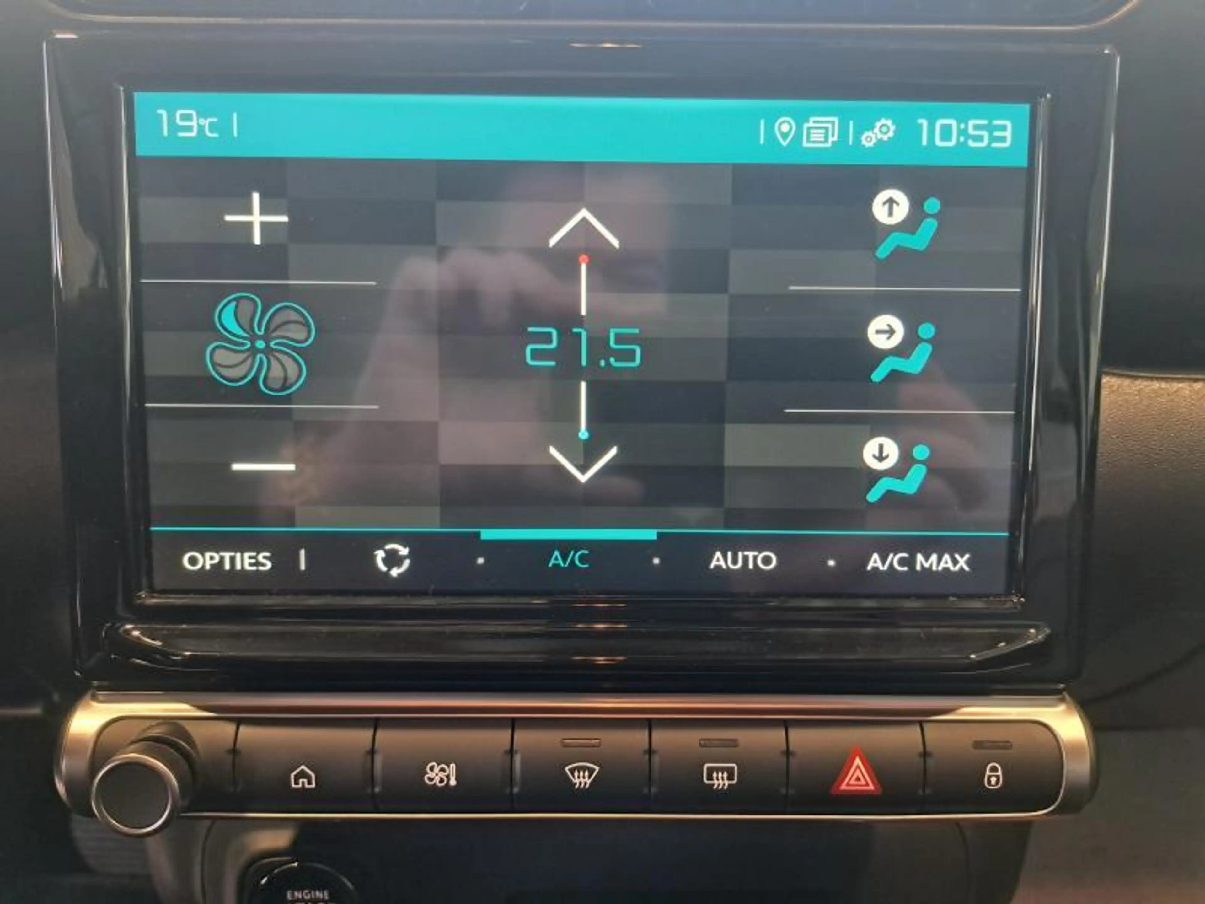 Citroen C3 Aircross Aircross MAX 1.2 PURETECH 130 EAT 6 — photo 19