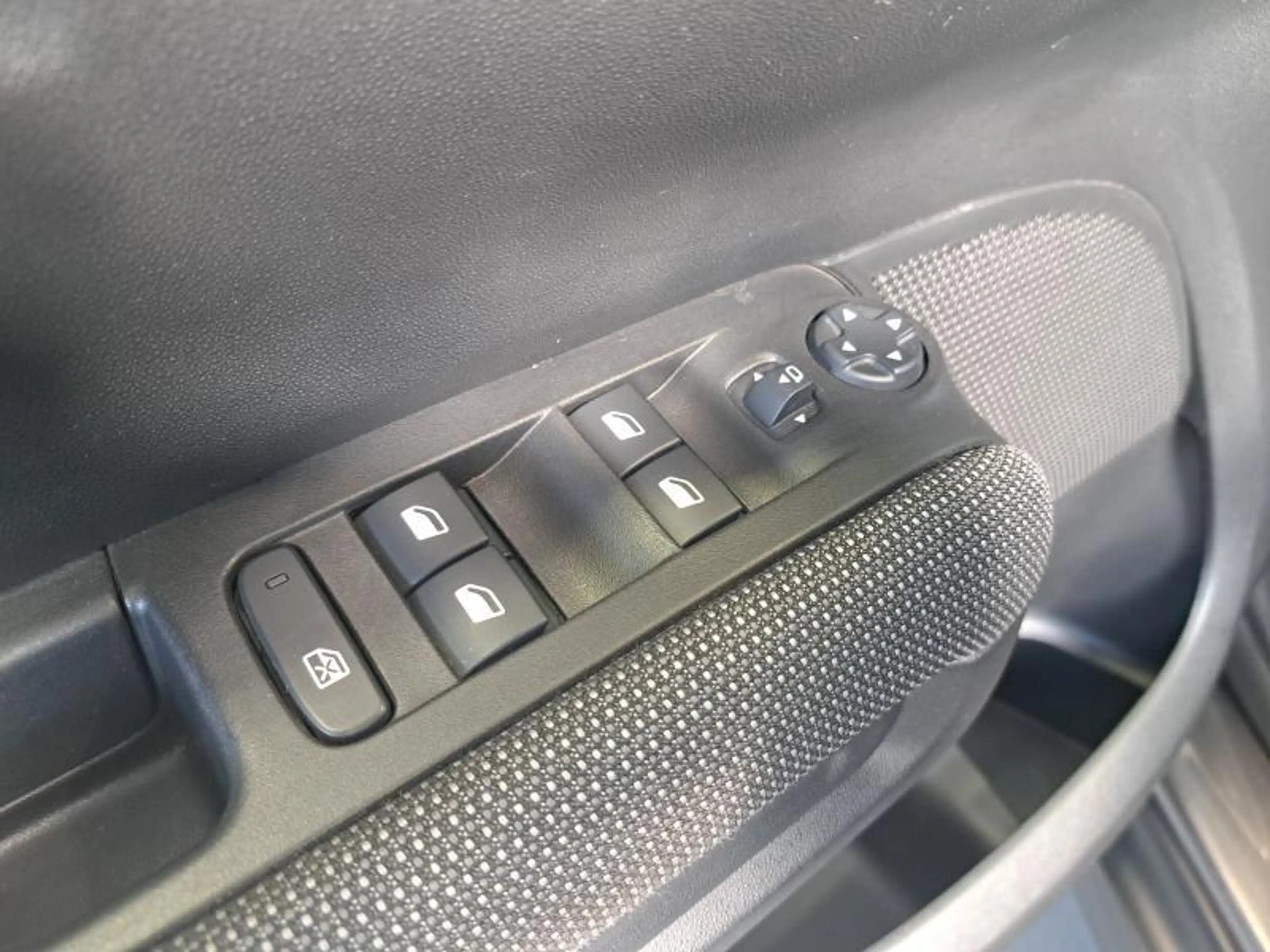 Citroen C3 Aircross Aircross MAX 1.2 PURETECH 130 EAT 6 — photo 13