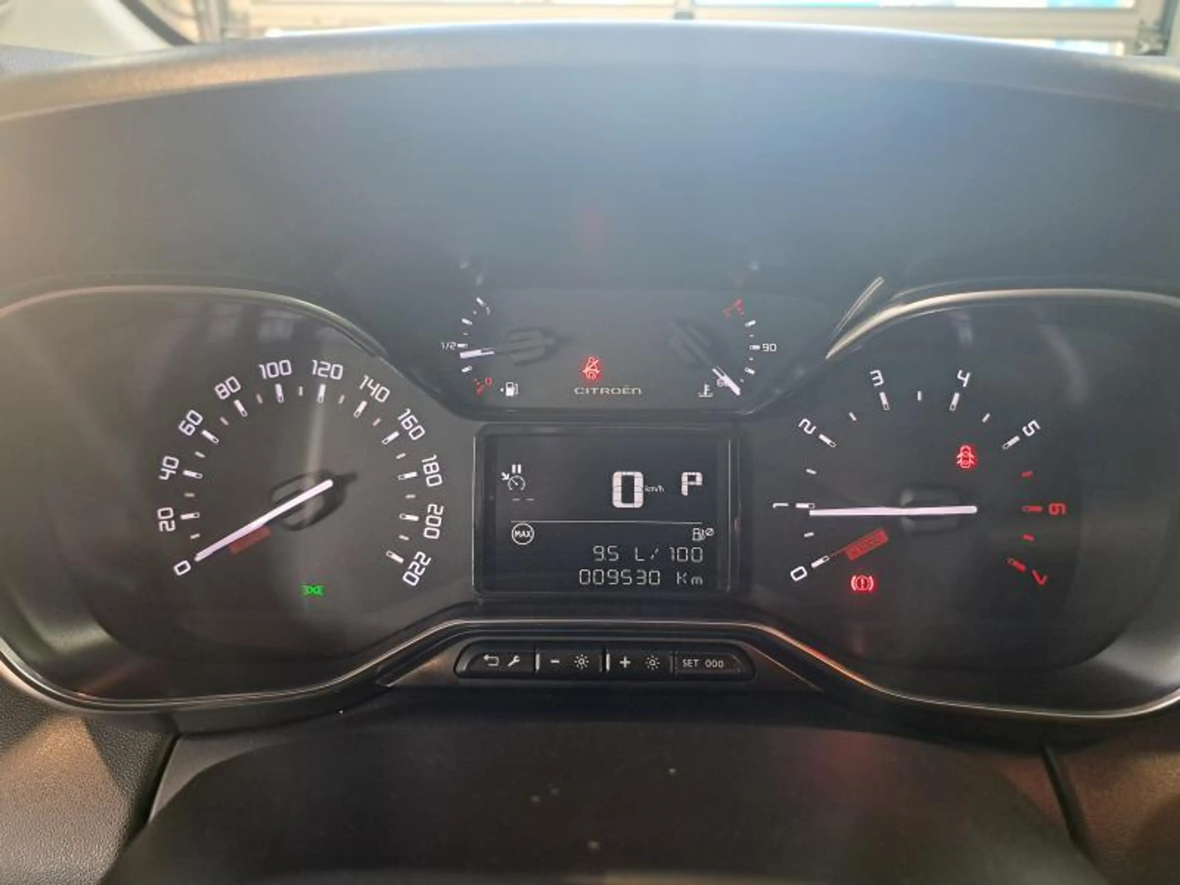 Citroen C3 Aircross Aircross MAX 1.2 PURETECH 130 EAT 6 — photo 20