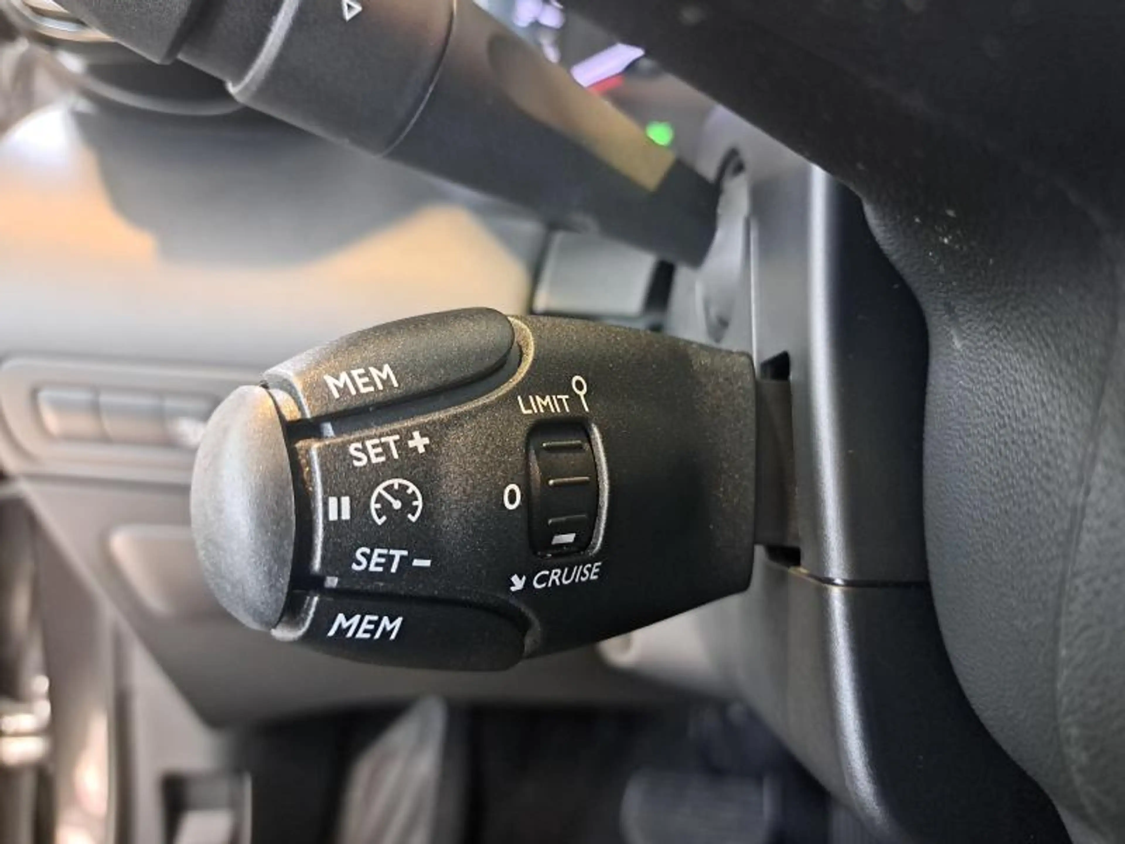 Citroen C3 Aircross Aircross MAX 1.2 PURETECH 130 EAT 6 — photo 21
