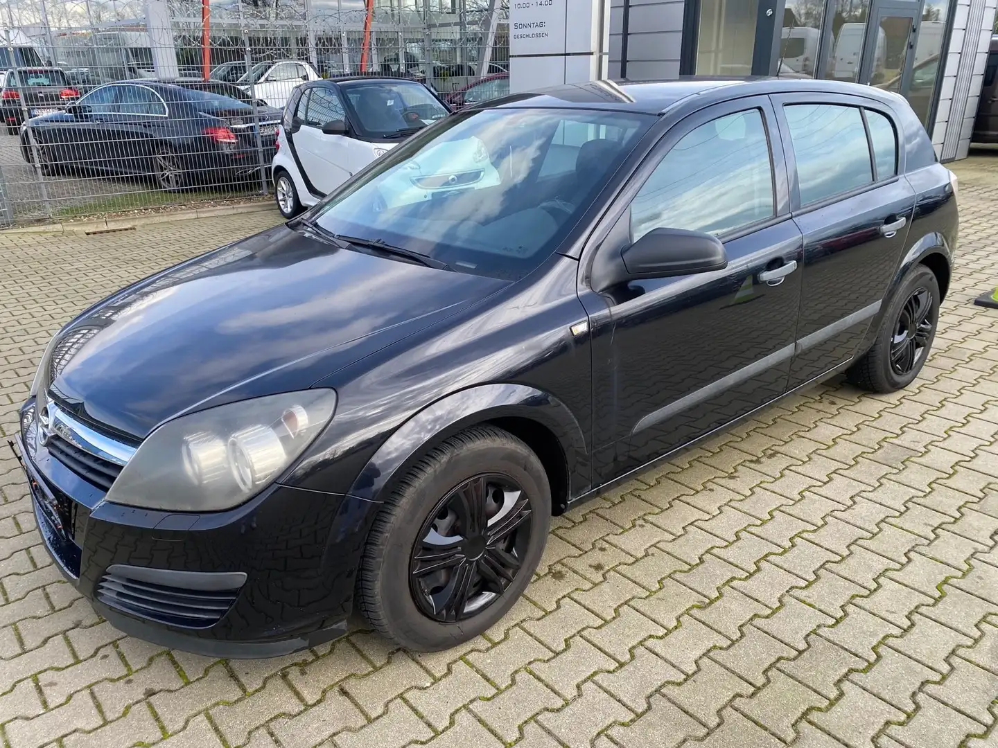 Opel Astra H Lim. Basis Negro - 2